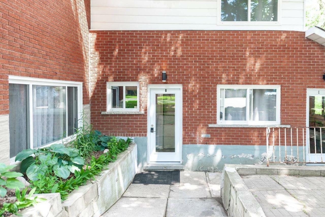 Entire 2 Bedroom Apartment Uptown Waterloo - E1 Exteriér fotografie