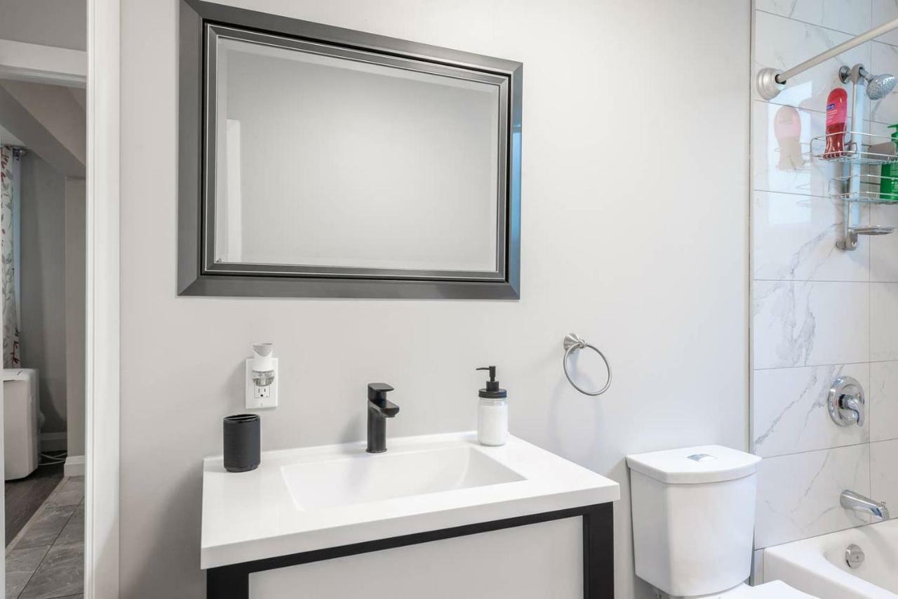 Entire 2 Bedroom Apartment Uptown Waterloo - E1 Exteriér fotografie